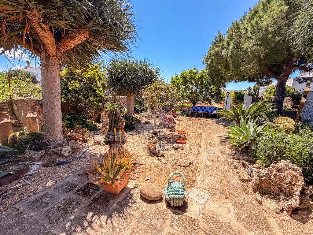 Jardí de Finca rústica en venda en Ciutadella de Menorca amb Aire condicionat i Terrassa