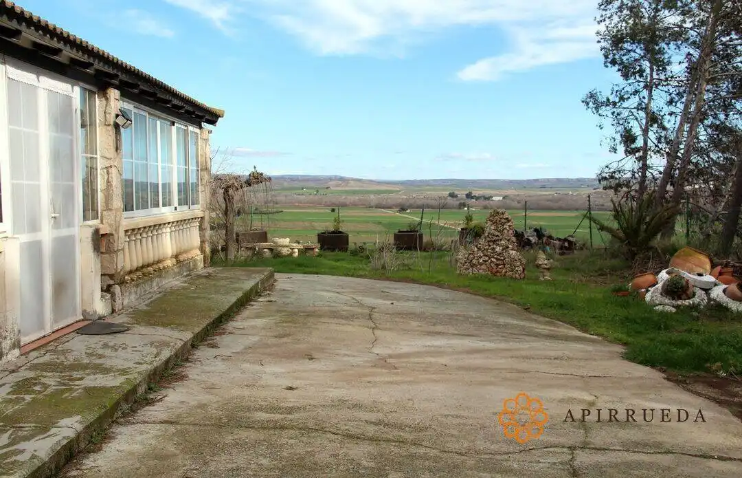 Casa o chalet en venta en Quinto con Calefacción y Trastero