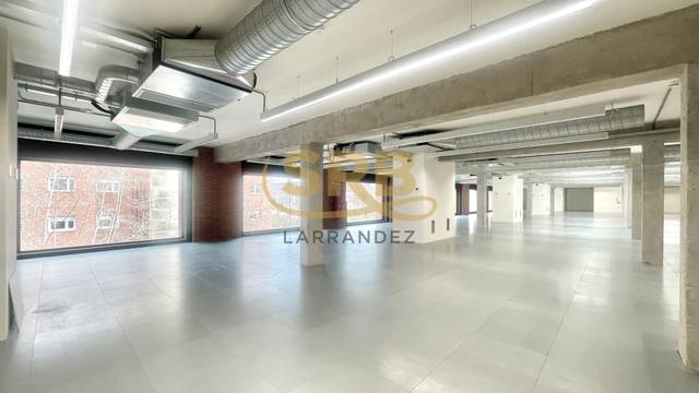 Oficina en Alquiler en Carrer de Joan Miró en La Vila Olímpica del Poblenou