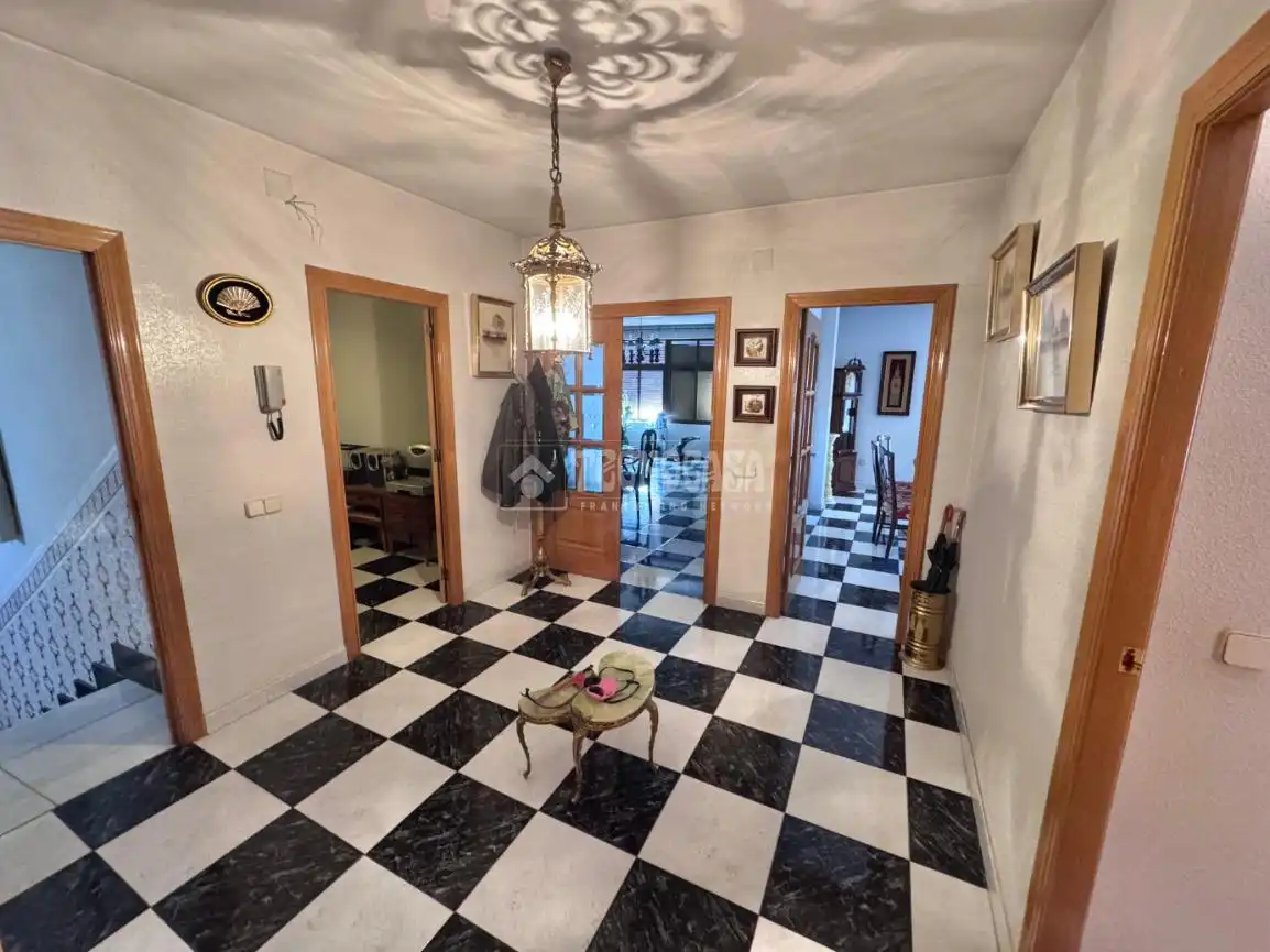 Casa adosada en venta en Yepes con Calefacción