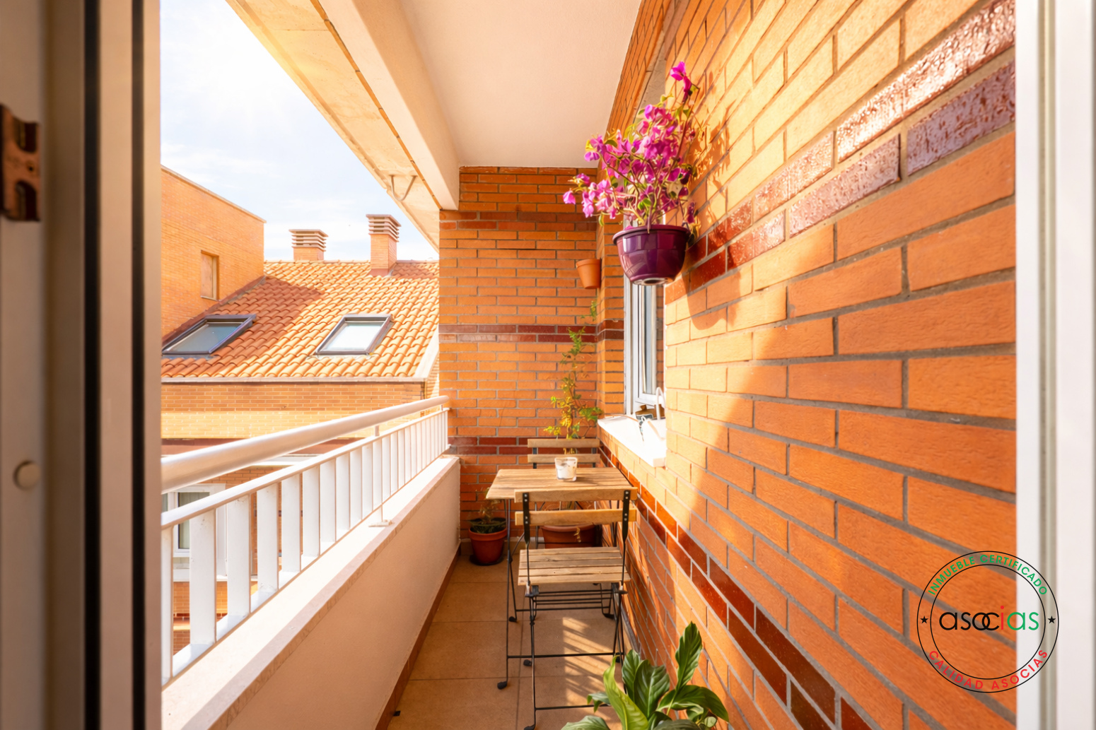 Terraza de Ático en venta en Gijón  con Calefacción, Parquet y Terraza