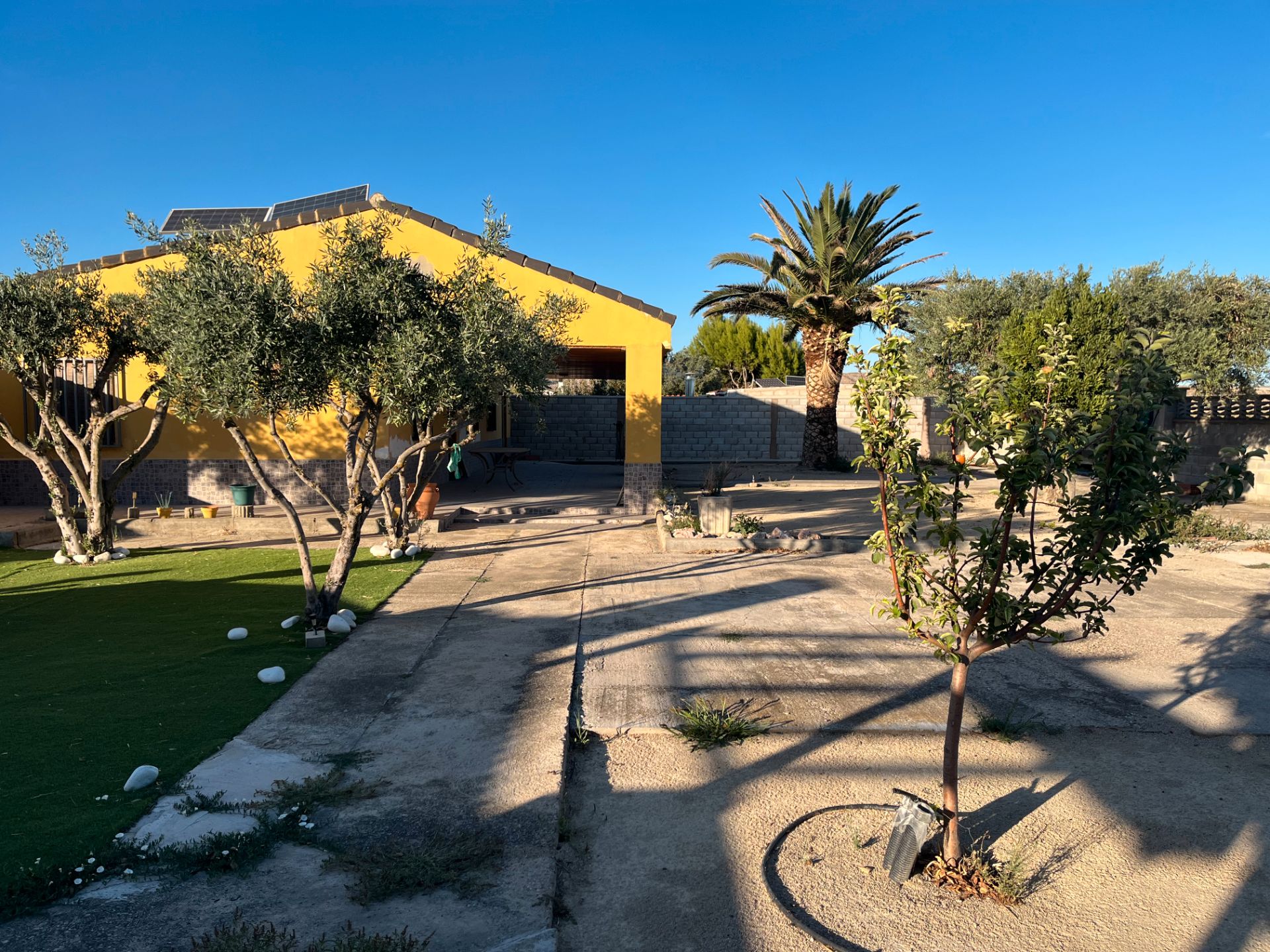 Exterior view of House or chalet for sale in Osera de Ebro  with Private garden and Terrace