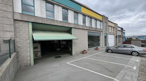 Alquiler de nave con oficinas en Milladoiro, Zona Santiago