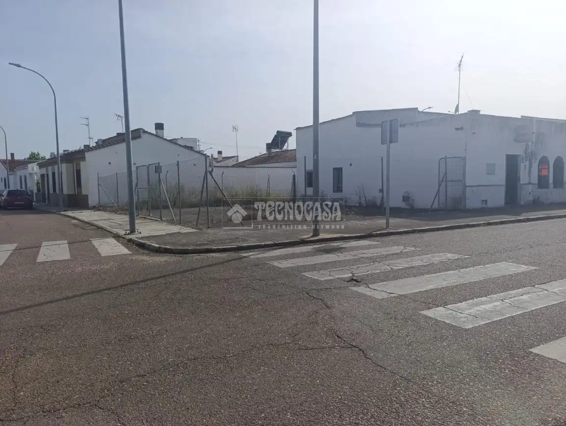 Vista exterior de Casa adosada en venda en Badajoz