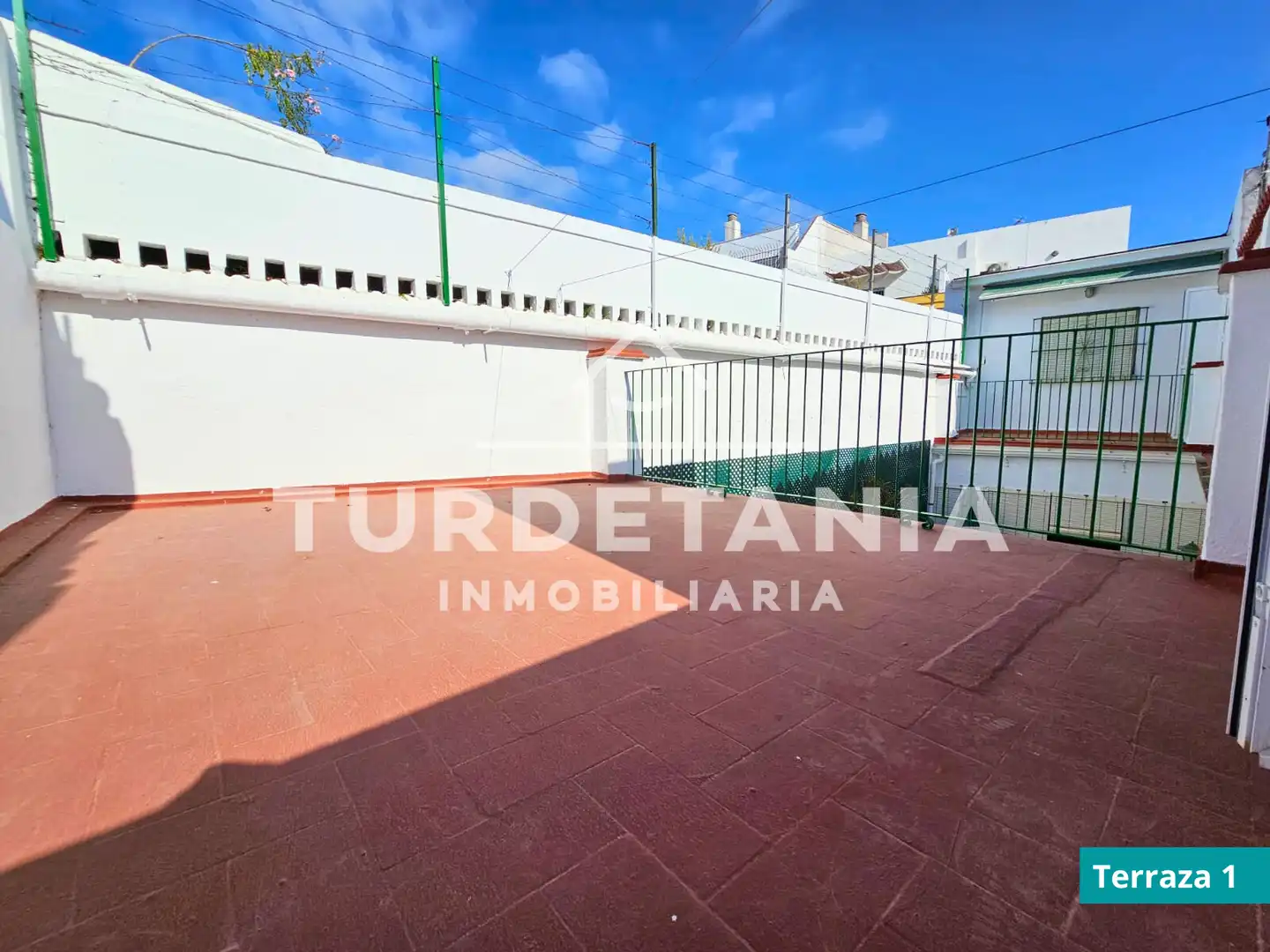 Außenansicht von Haus oder Chalet zum Verkauf in Sanlúcar de Barrameda mit Terrasse, Abstellraum und Möbliert