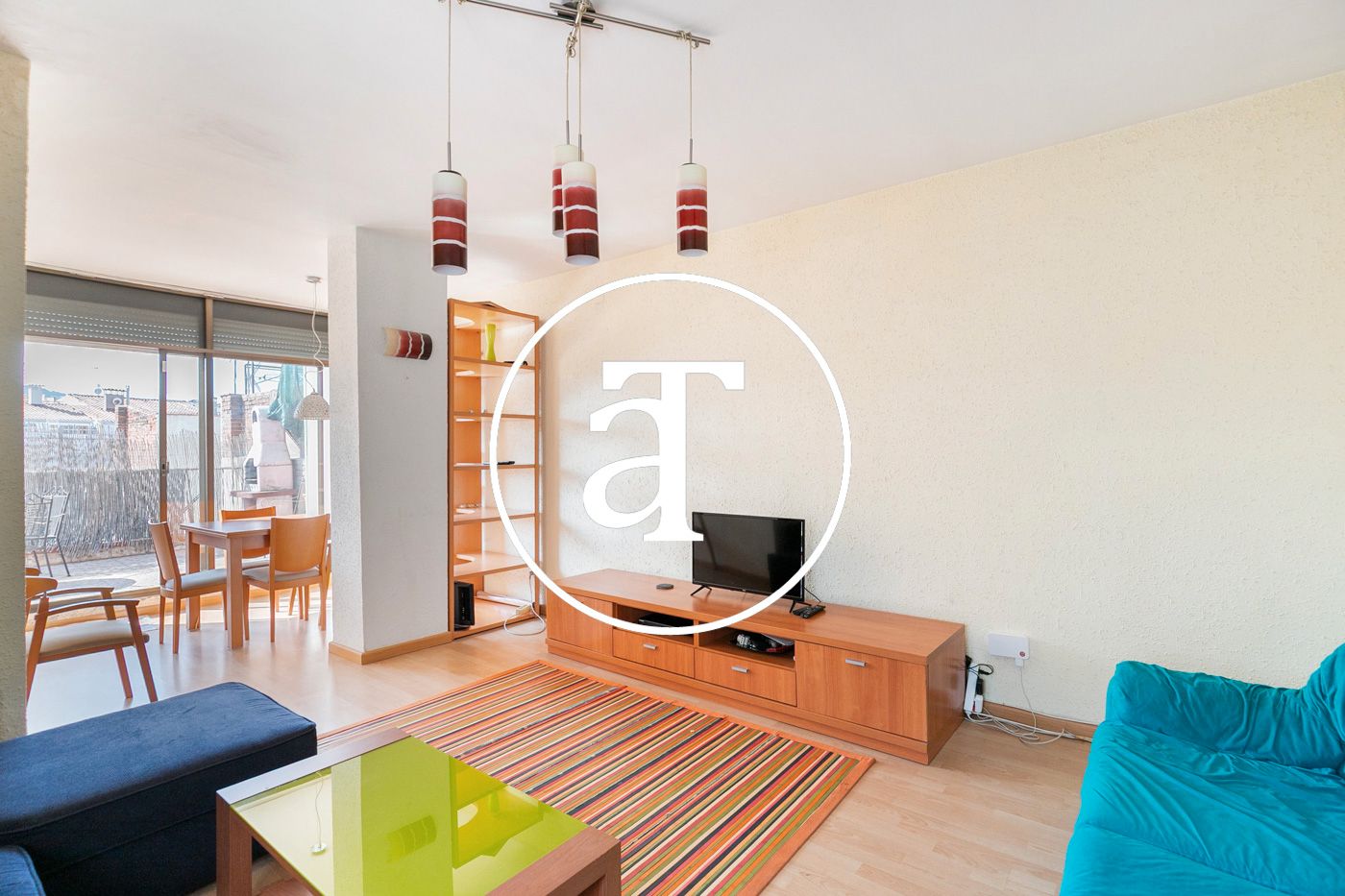 Sala d'estar de Àtic de lloguer en  Barcelona Capital amb Aire condicionat, Calefacció i Terrassa
