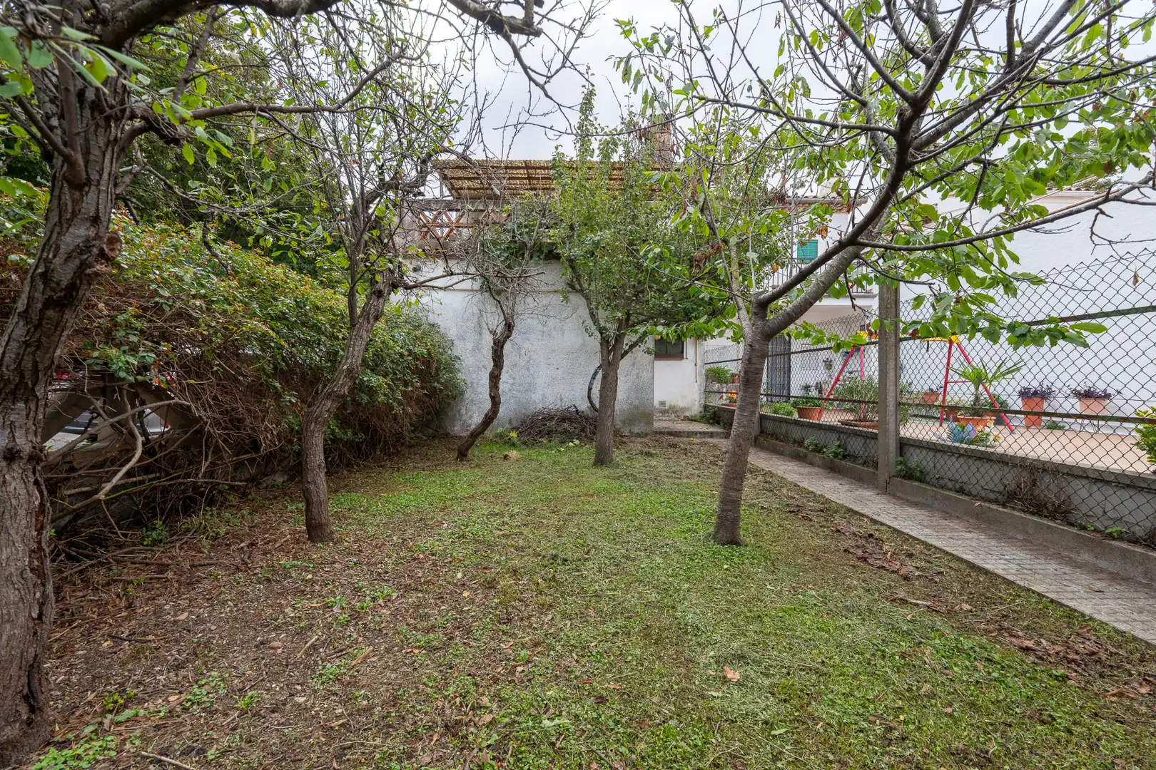 Terraced house with garden for sale in Sant Narcís, imagen 3