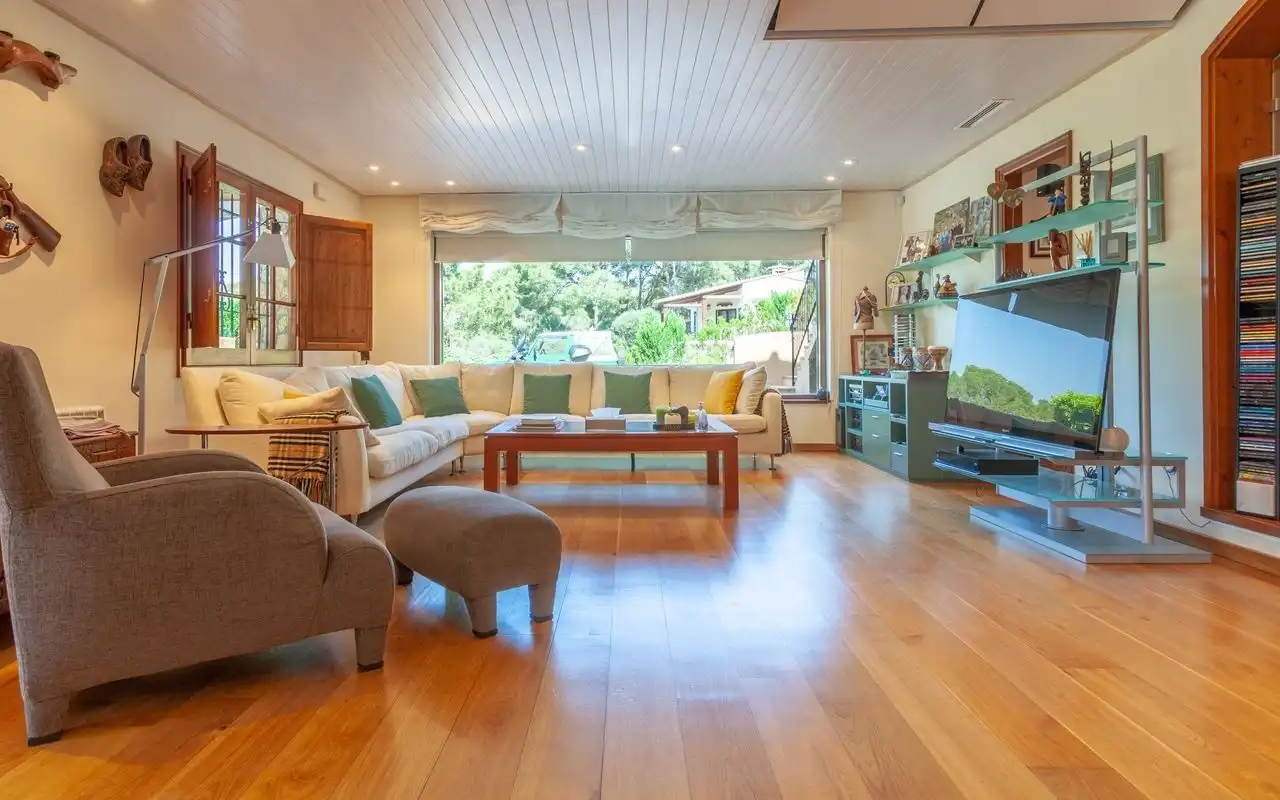 Detached house with pool for sale in Illa Negra, imagen 10