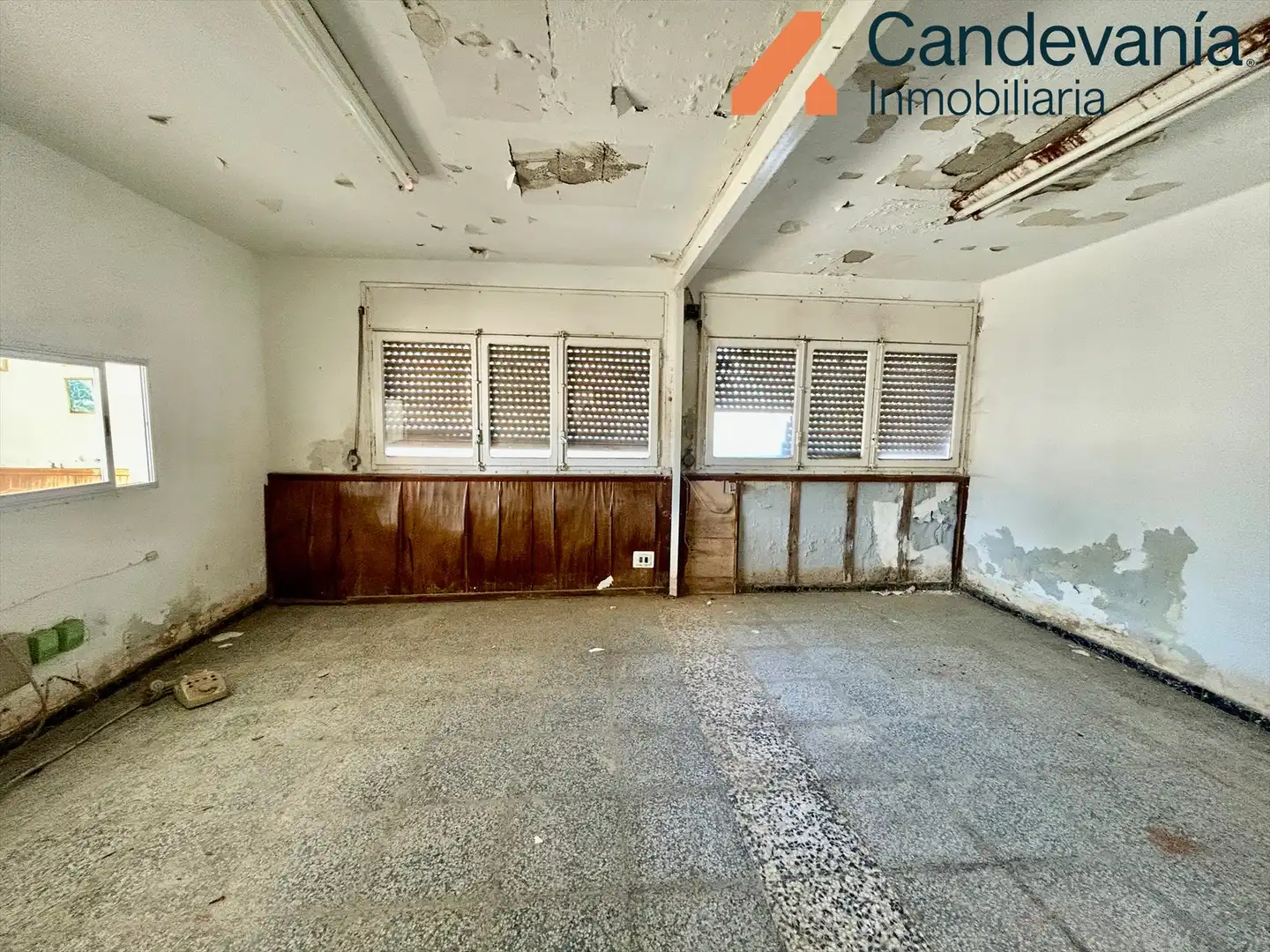 Nave industrial en venta en Zuera