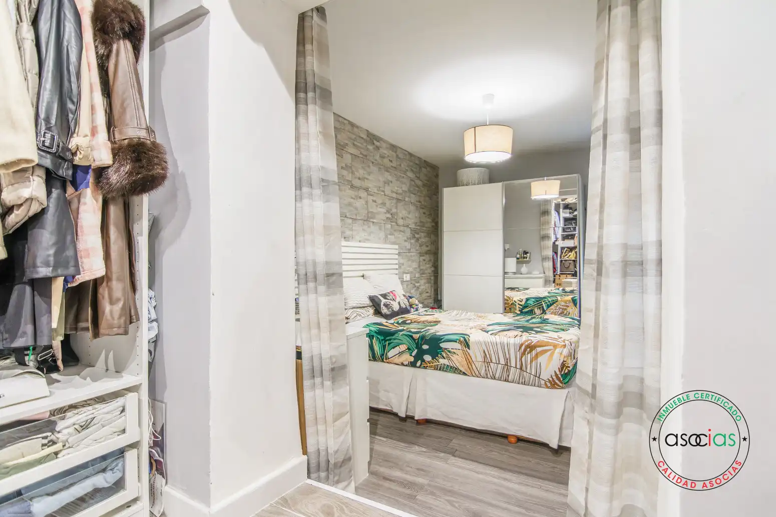 Habitación de Casa adosada en venta en Gijón  con Calefacción, Jardín privado y Parquet