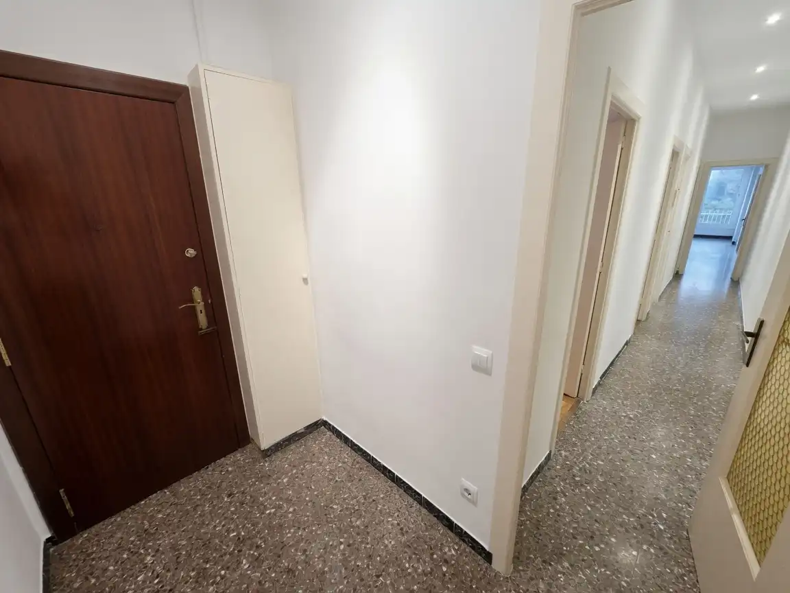 Piso con terraza en venta en Carrer de Guipúscoa 6, imagen 12