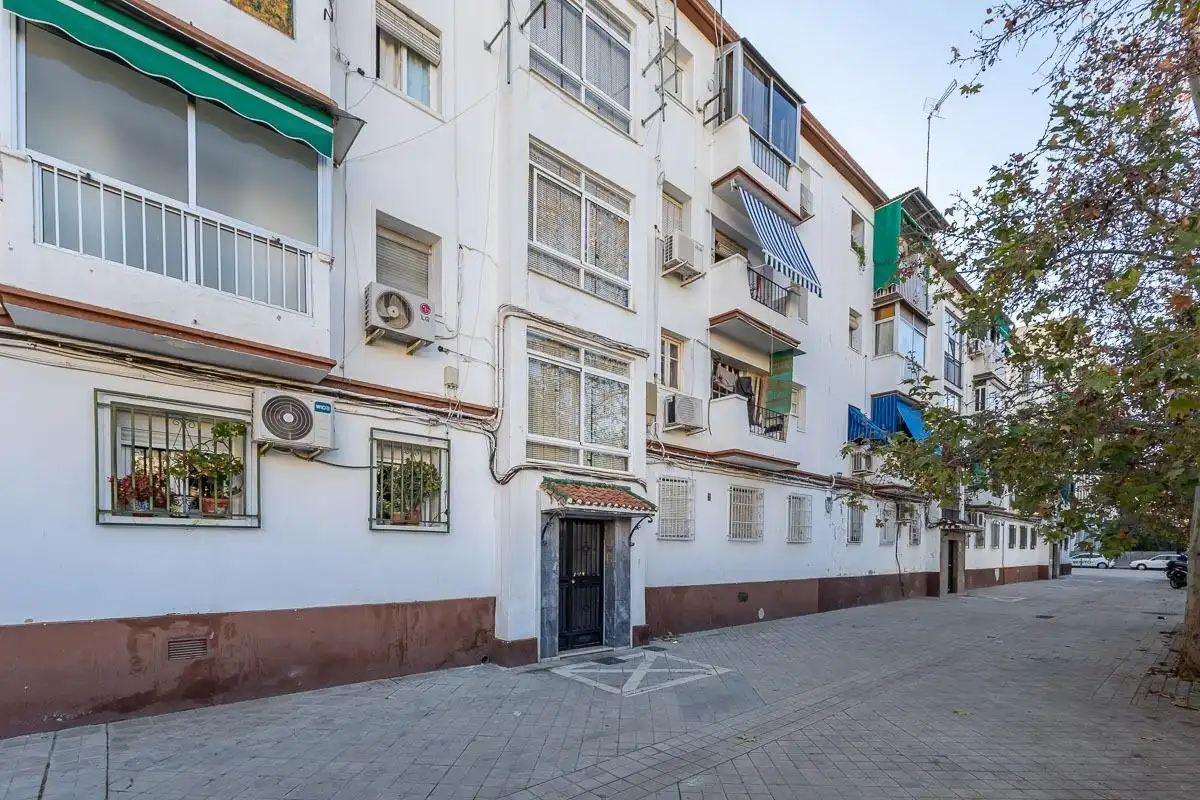 Exterior view of Flat for sale in Granada