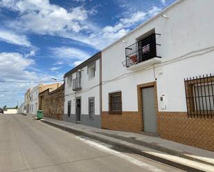 Exterior view of House or chalet for sale in Esparragalejo