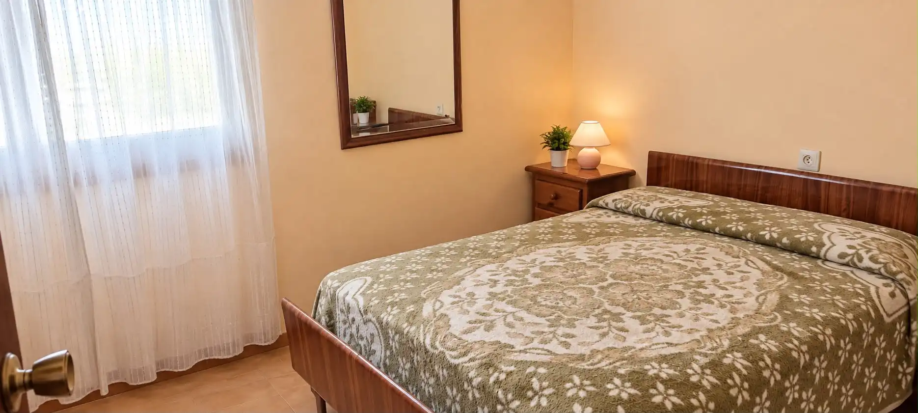 Appartamento con terrazza in vendita a Carrer de Verges, imagen 6