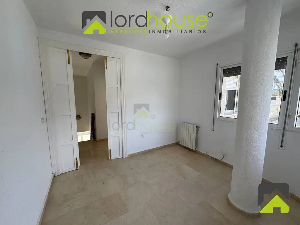Dormitori de Casa o xalet en venda en Lorca