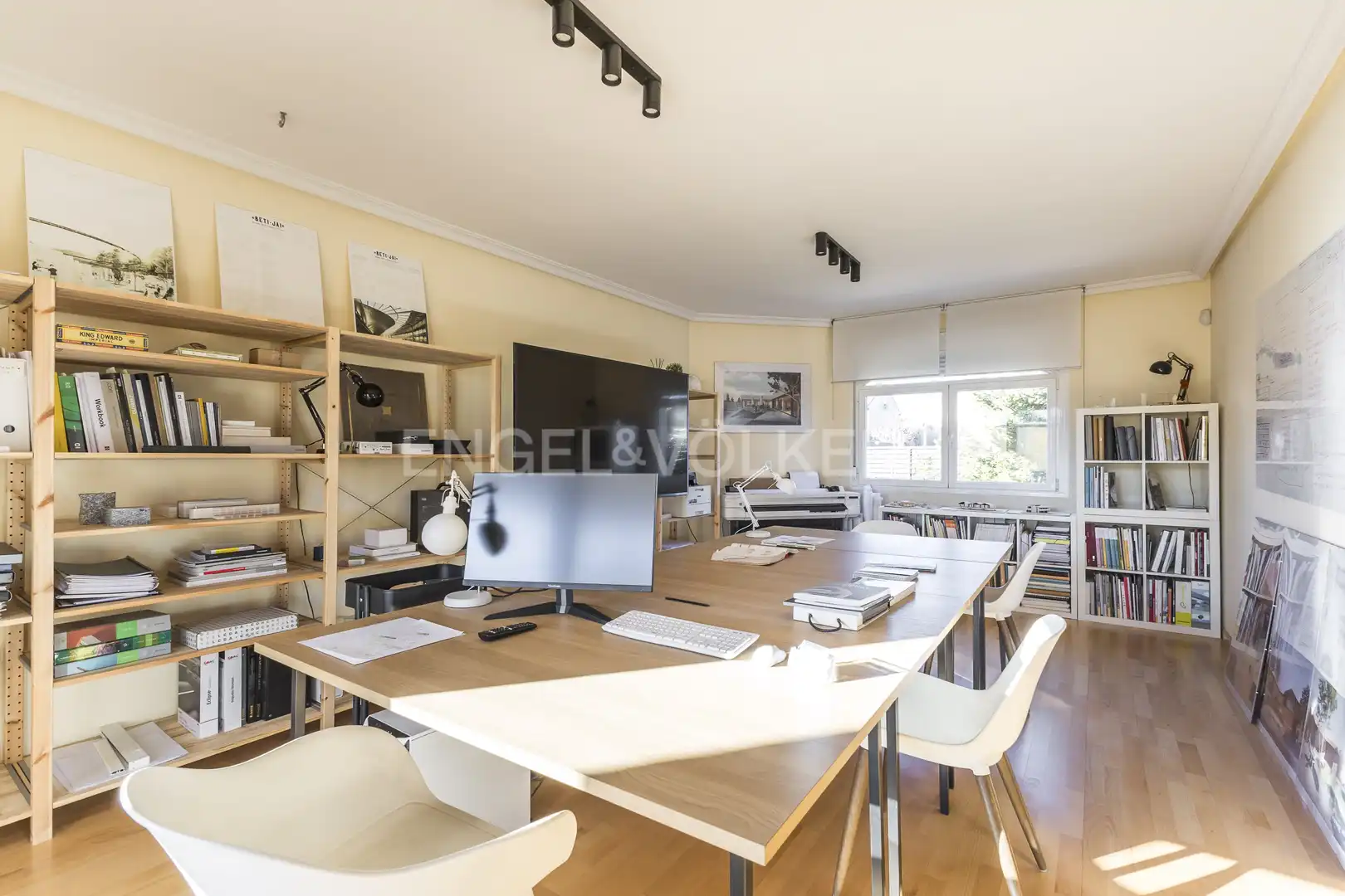 Houses for sale in Calle Otoño, Rejas