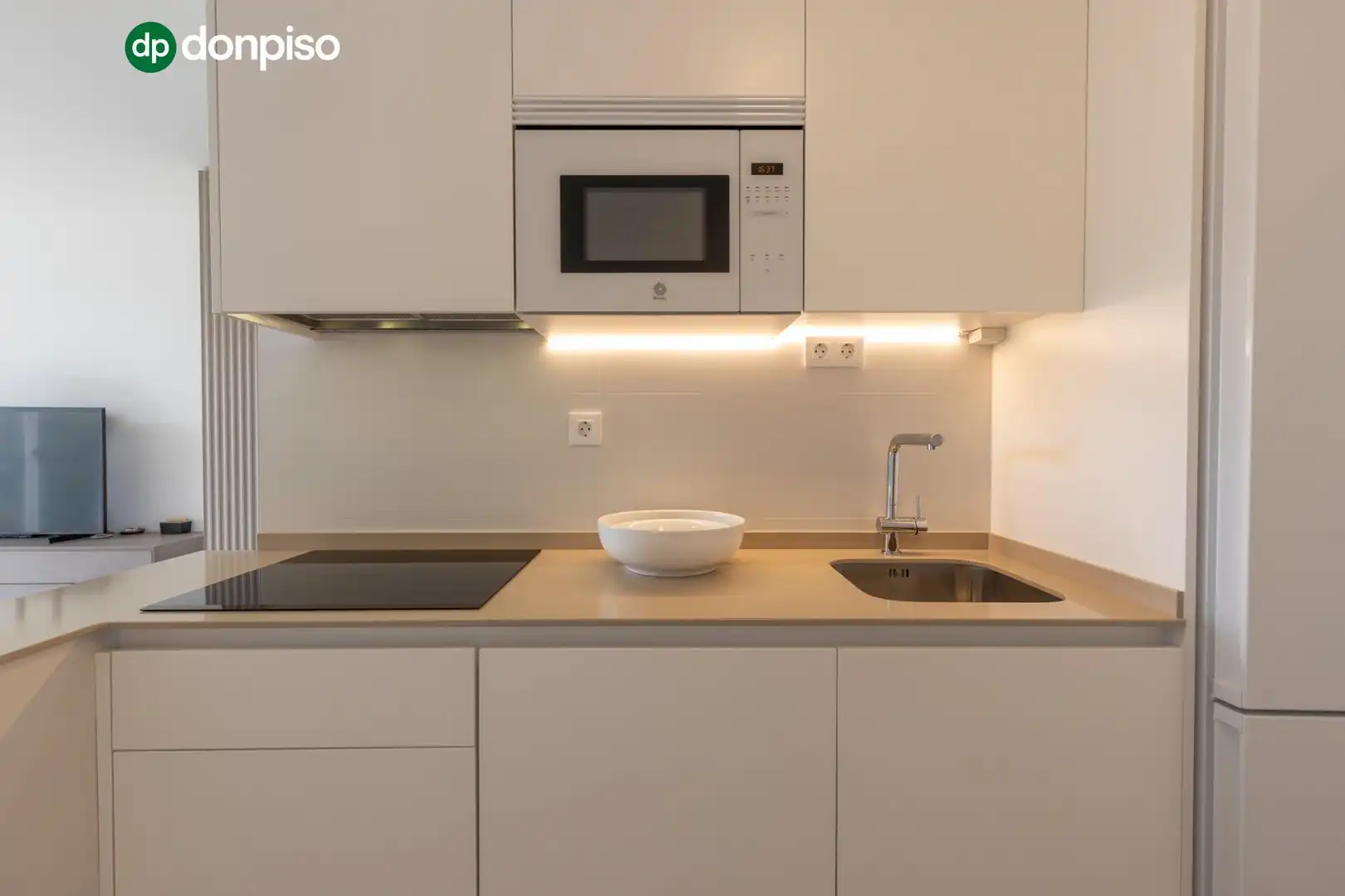 Cocina de Piso en venta en El Ejido con Piscina comunitaria
