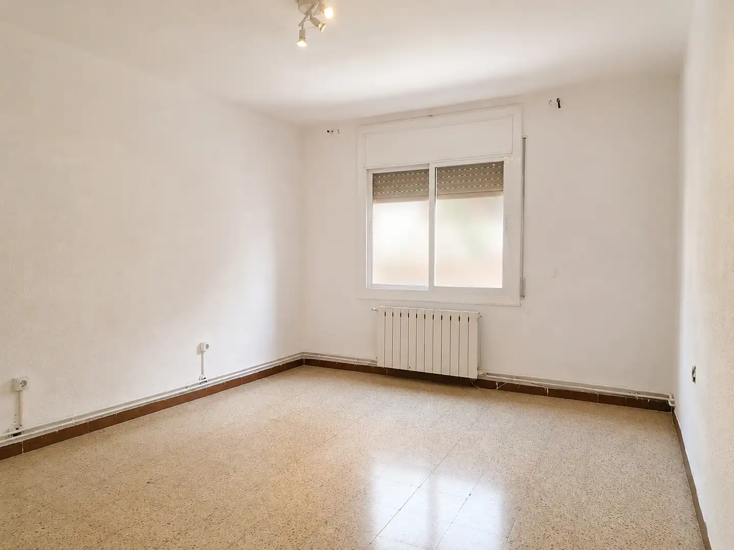 Habitación de Piso en venta en Barcelona con Calefacción