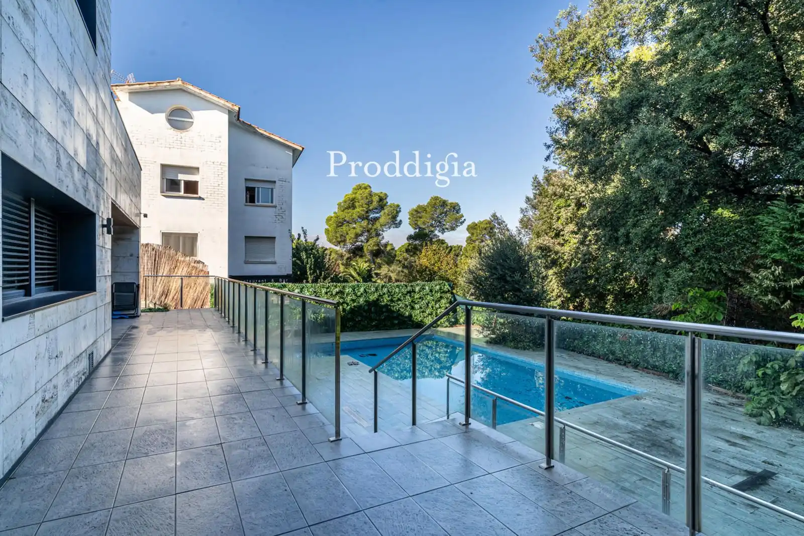Swimming pool of Houses for sale in Sant Cugat del Vallès  with Air Conditioner, Heating and Terrace