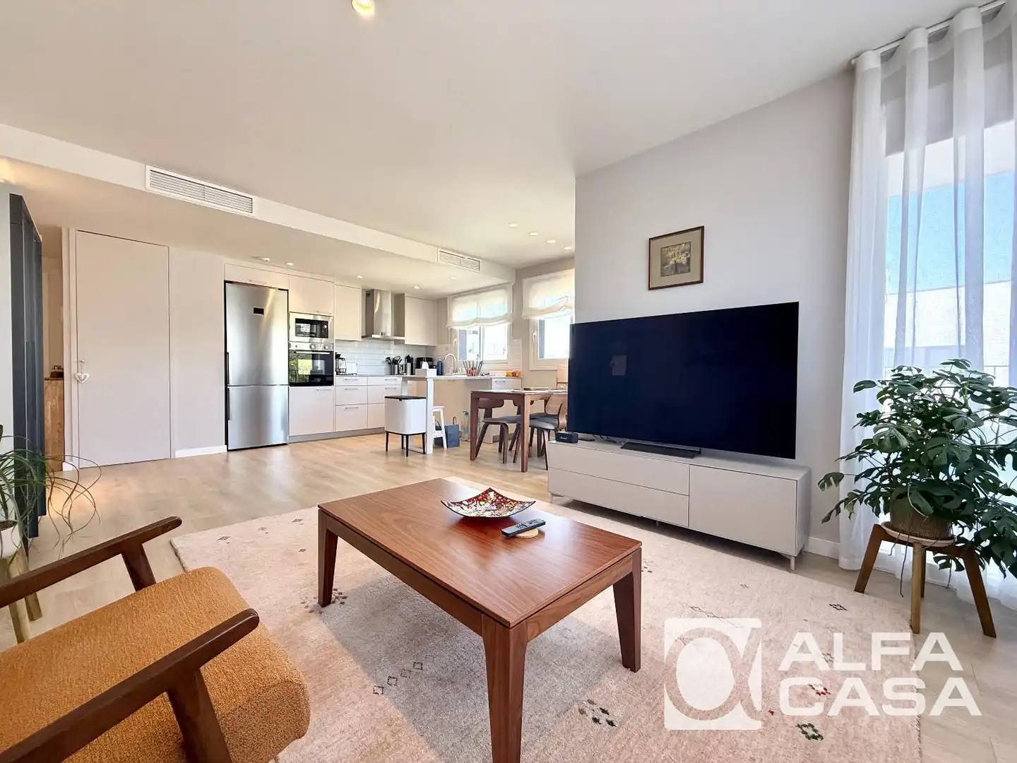 Flat with terrace for sale in de Paris