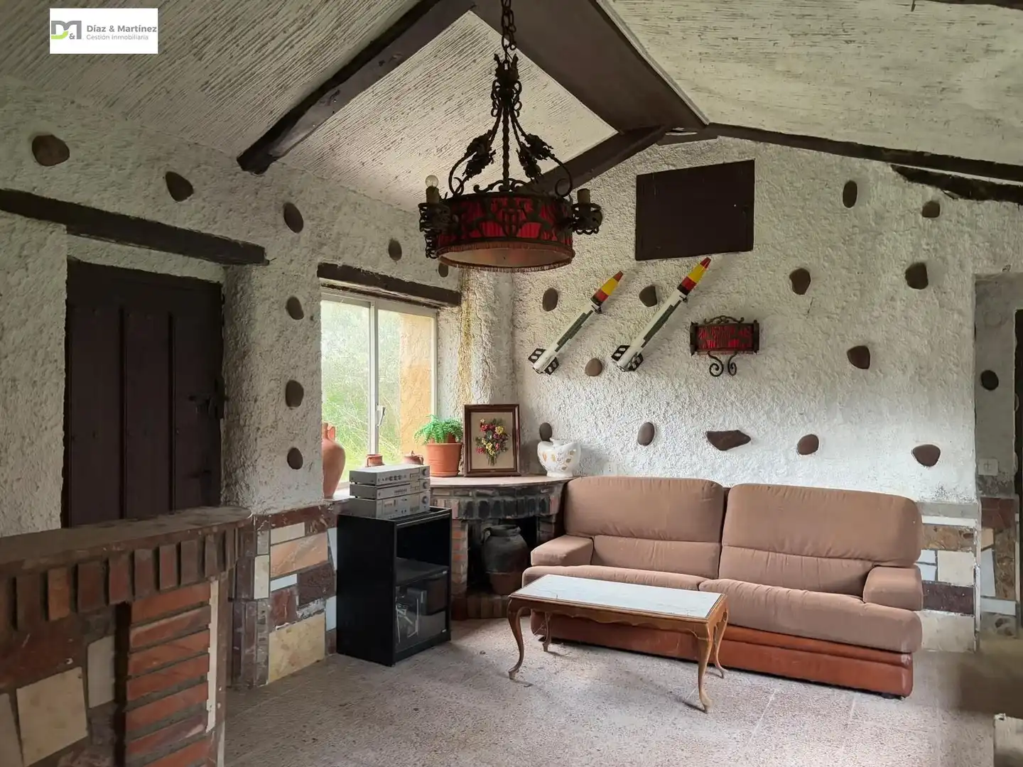 Sala de estar de Casa o chalet en venta en Villaturiel con Jardín privado