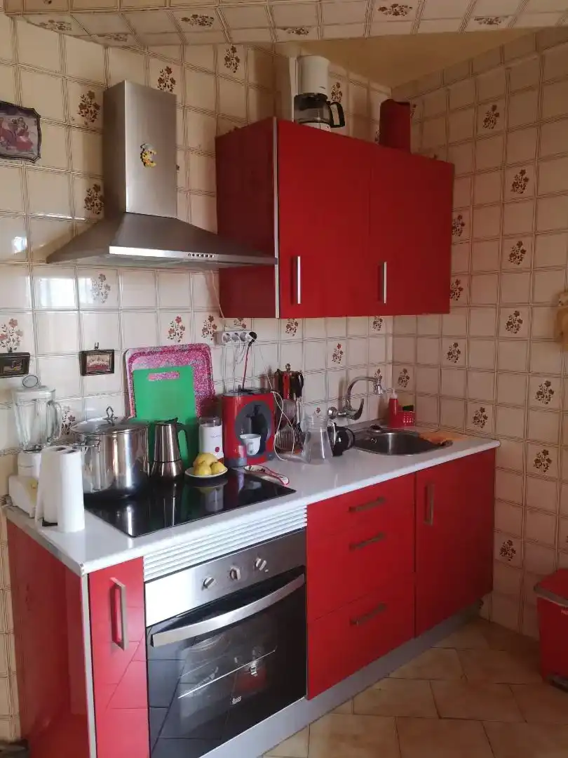 Küche von Wohnung zum Verkauf in  Sevilla Capital mit Klimaanlage