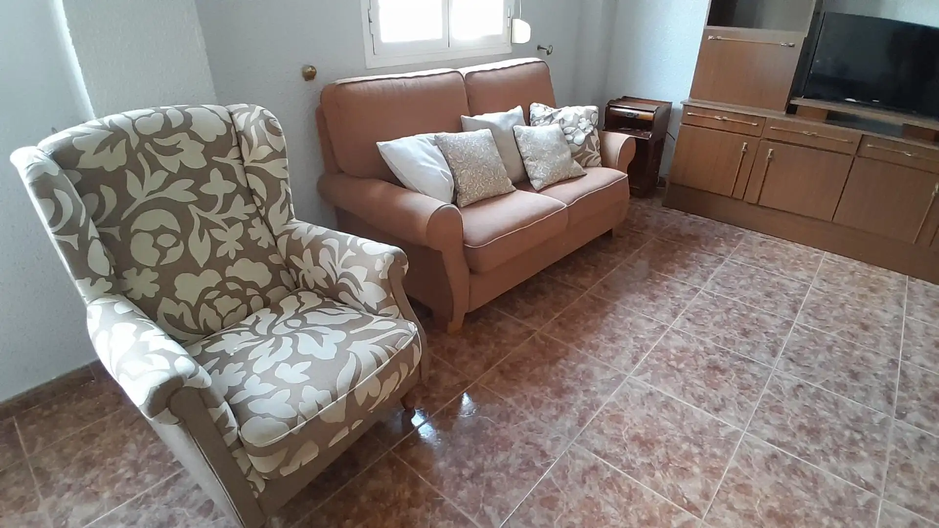 Sala d'estar de Casa o xalet en venda en Yecla amb Terrassa i Traster