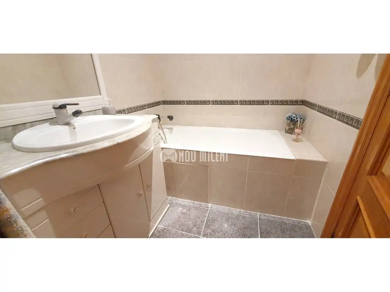 Baño de Casa o chalet en venta en Alfafar con Aire acondicionado, Terraza y Amueblado