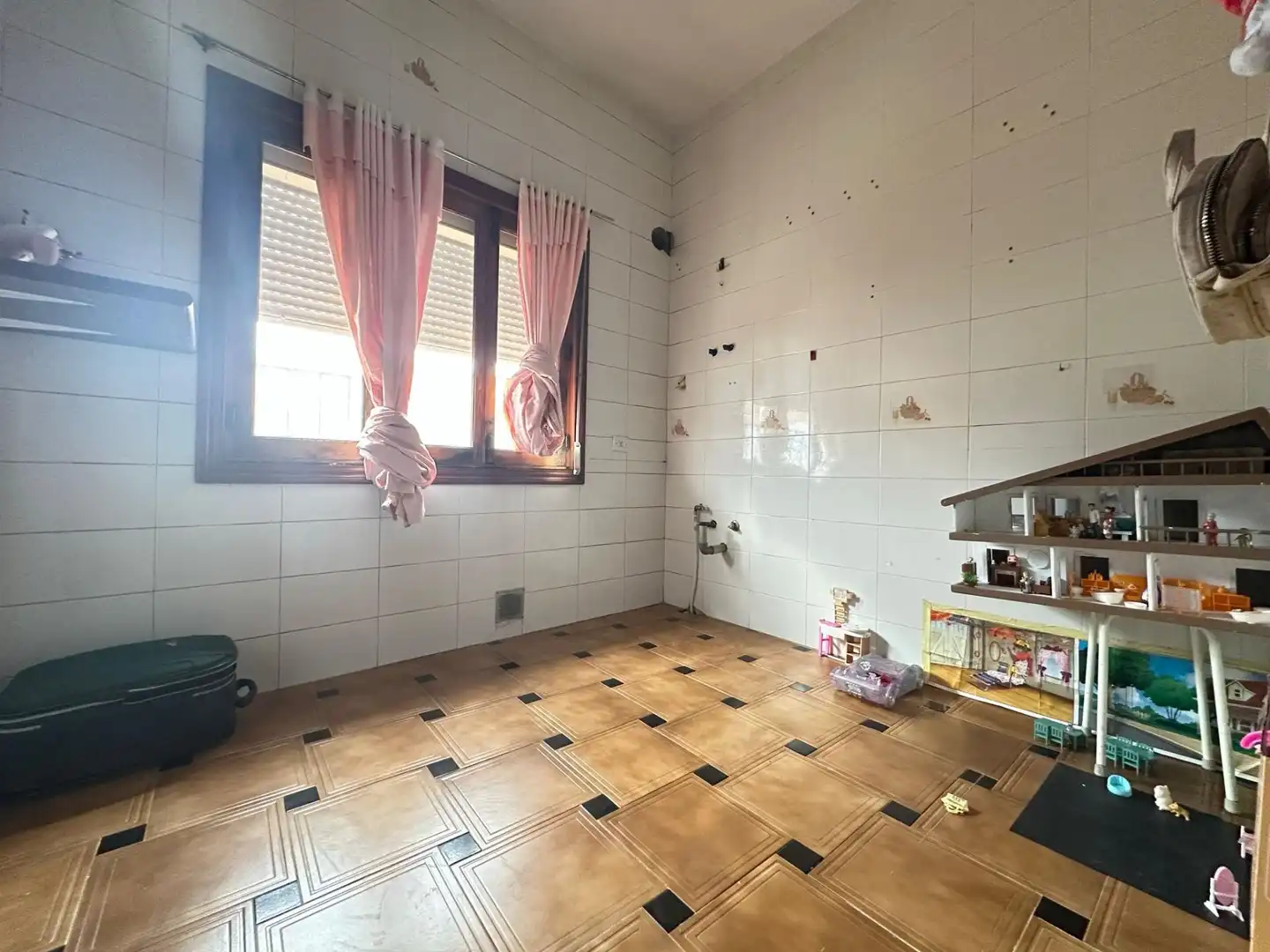 Kitchen of Detached homes for sale in Miguel Esteban