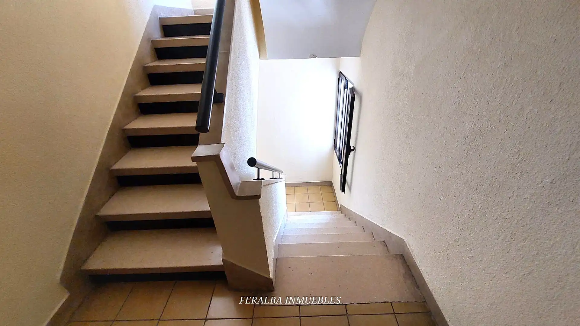 Wohnung zum Verkauf in Madrid mit Klimaanlage, Heizung und Terrasse