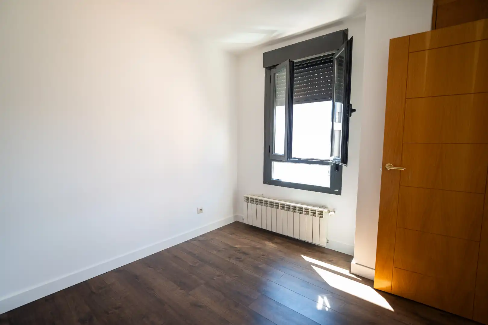 Habitación de Ático en venta en Móstoles con Calefacción y Terraza