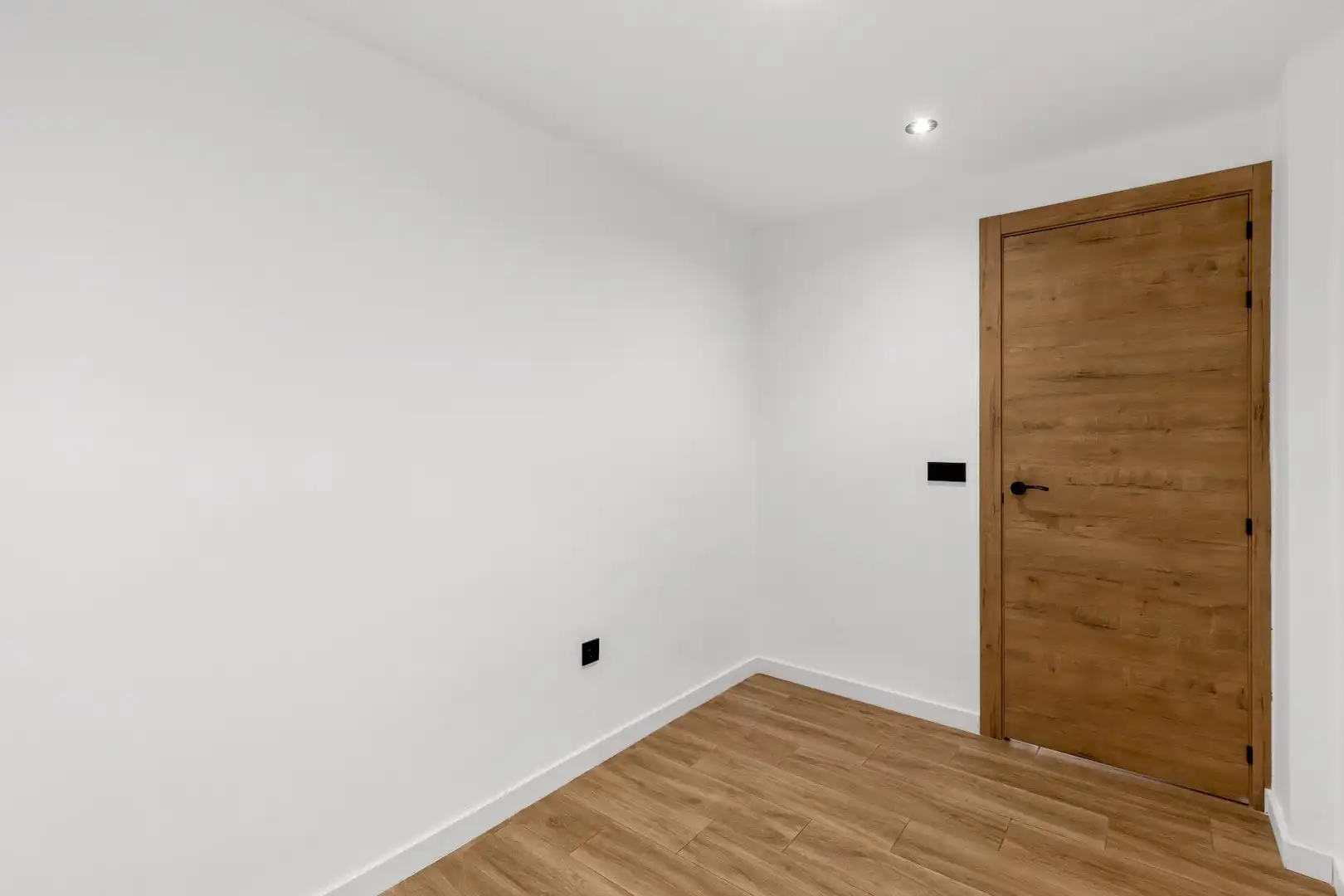 Apartamento en venta en Torrevieja con Terraza, Trastero y Amueblado