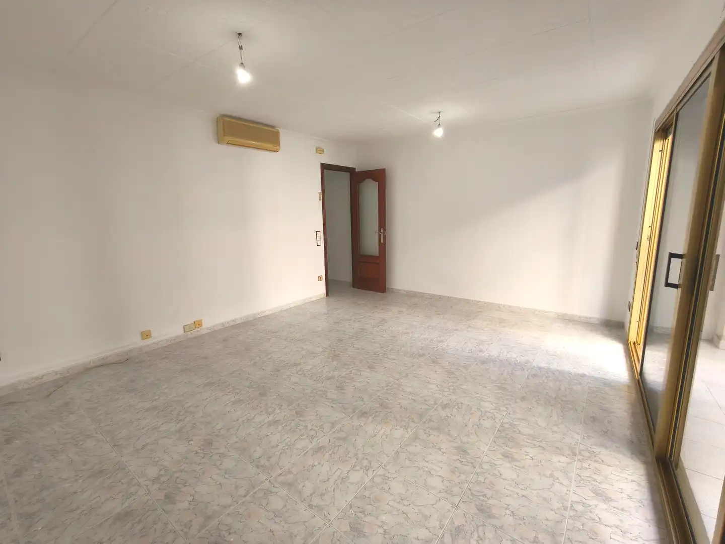 Piso en venta en Calella con Aire acondicionado, Calefacción y Terraza