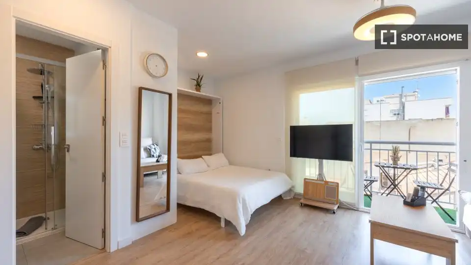 Bedroom of Study for share in Elche / Elx  with Air Conditioner, Terrace and Furnished
