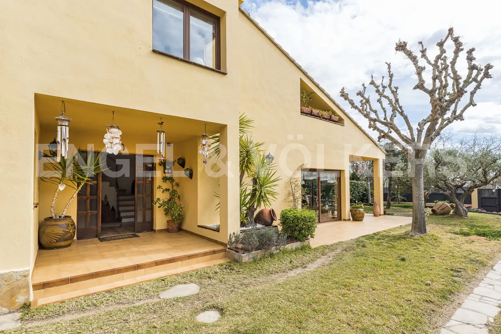 Jardí de Casa o xalet en venda en Pacs del Penedès amb Calefacció, Jardí privat i Parquet