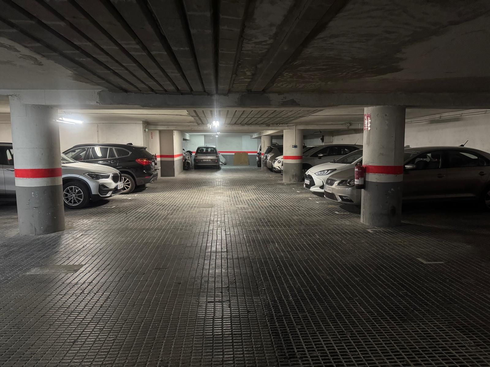 Garage to rent in Avenida del Mistral, 10, Sant Antoni, Eixample