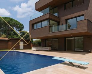 Swimming pool of House or chalet for sale in  Barcelona Capital