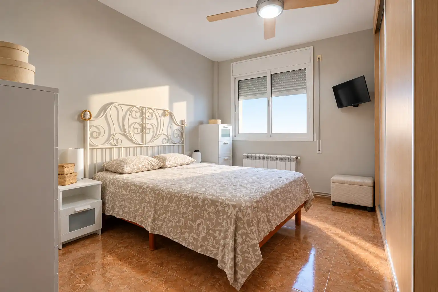 Maison mitoyenne à vendre à Carrer de Puertollano, imagen 4