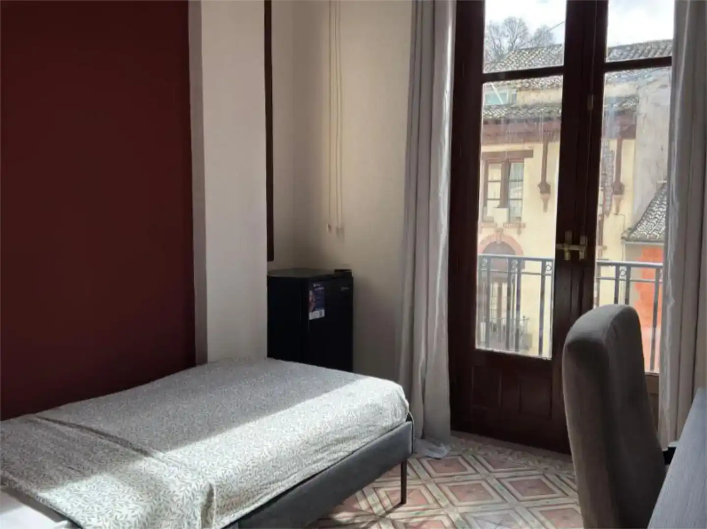 Schlafzimmer von Wohnungen zur Miete in  Granada Capital mit Klimaanlage und Balkon