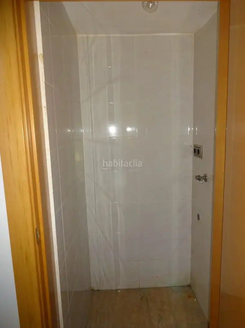 Local comercial en venda a Rocafonda, imagen 5