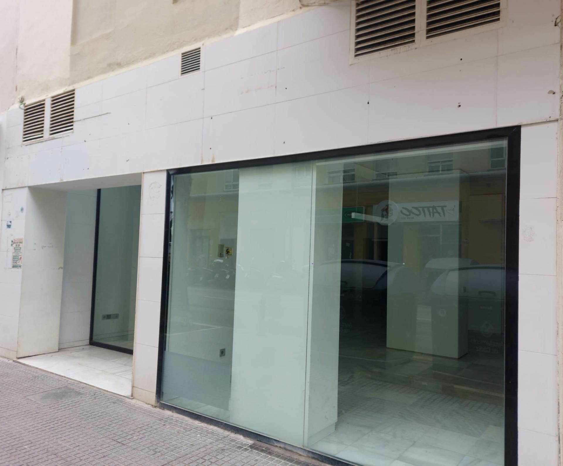 Local de alquiler en Astilleros - La Paz  - Loreto - El Corte Inglés