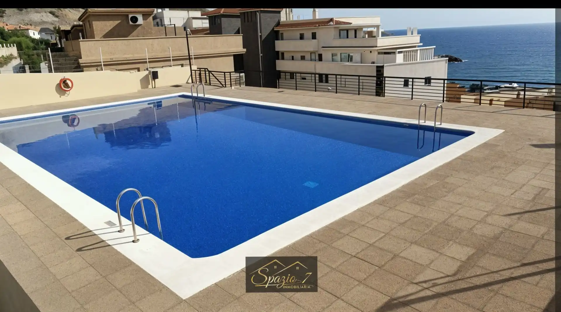 Piscina de Dúplex en venta en Candelaria con Aire acondicionado, Amueblado y Horno