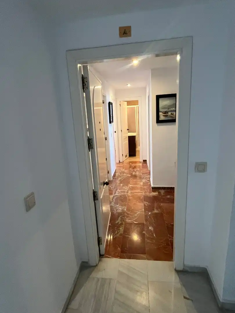 Wohnung zur Miete in Almuñécar mit Terrasse, Schwimmbad und Möbliert