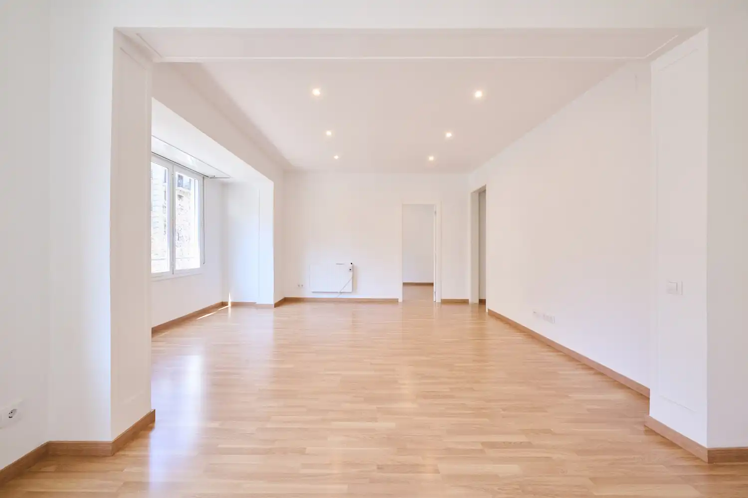 Sala de estar de Piso en venta en Barcelona con Aire acondicionado, Calefacción y Horno