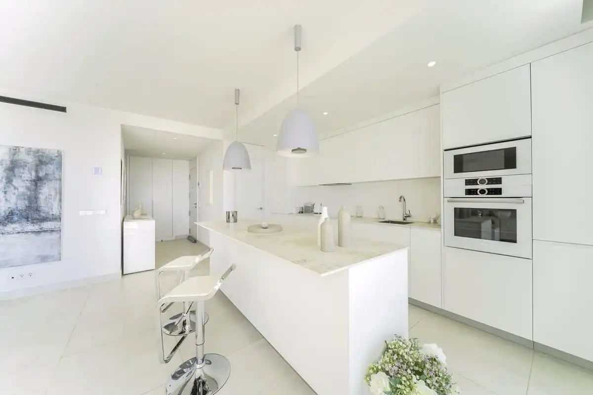 Apartament amb piscina en venda a Avenida del Higuerón 48, imagen 9