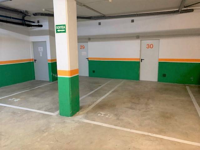 Garaje en Alquiler en Carrer de Pastora Martos en Volpelleres