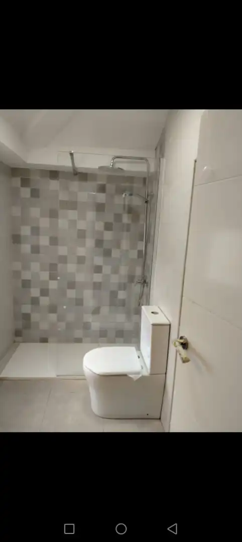 Bany de Casa o xalet en venda en Nogueira de Ramuín amb Jardí privat