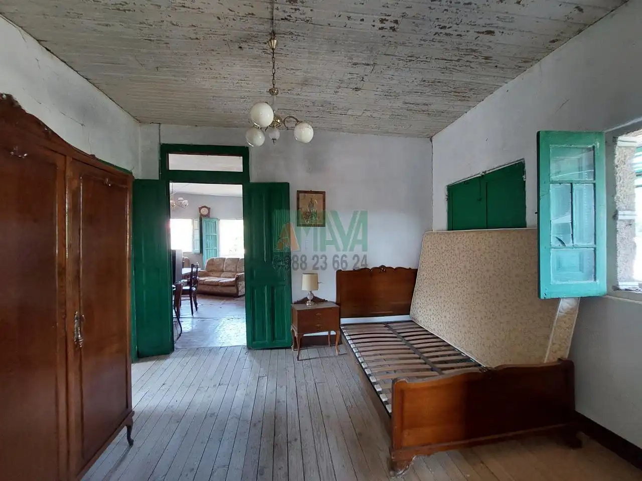 Country homes for sale in Amoeiro