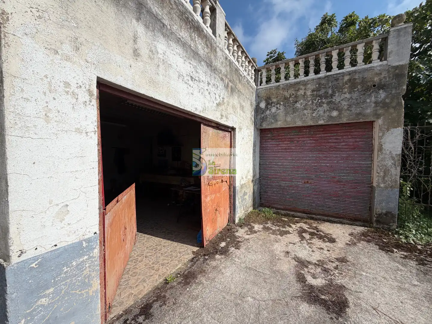 Parking de Casa o chalet en venta en Castro-Urdiales con Jardín privado, Terraza y Piscina