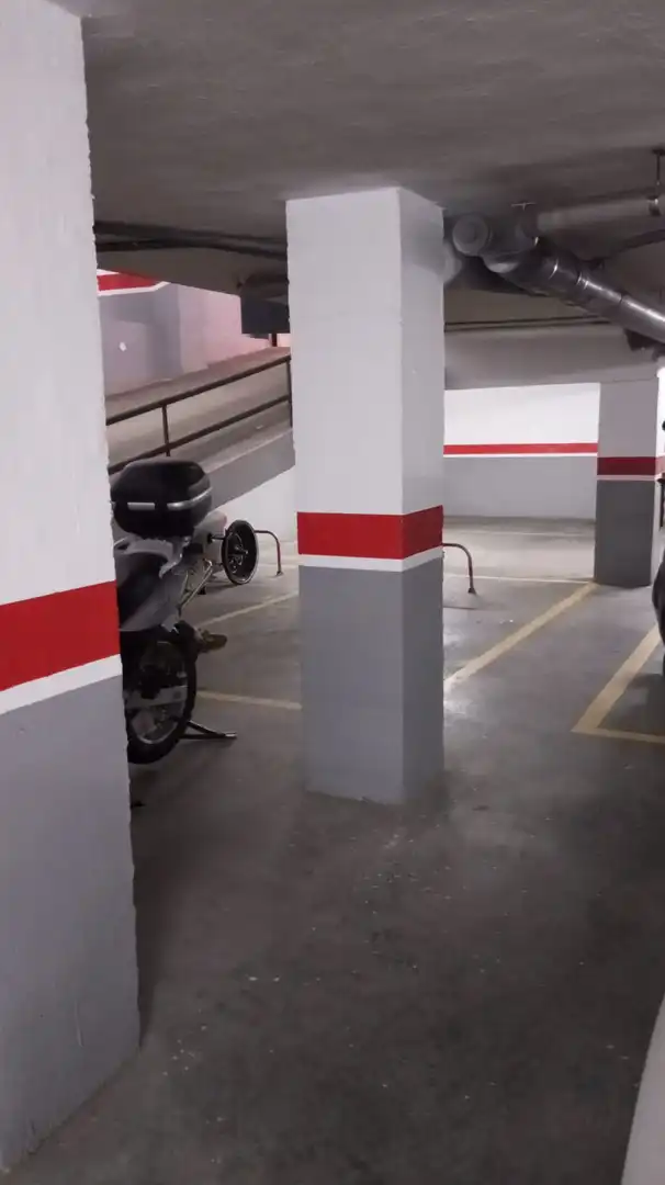 Parking for sale in Francisco Tárrega, imagen 3